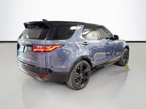 2025 Land Rover Discovery P360 Dynamic SE