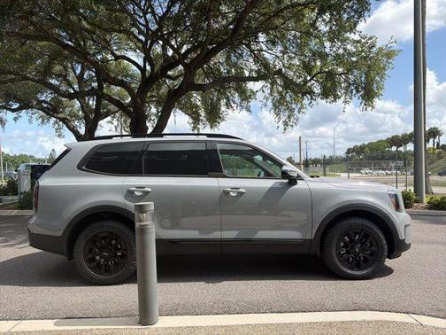 Wolf Gray 2024 Kia Telluride SX Prestige X-Pro