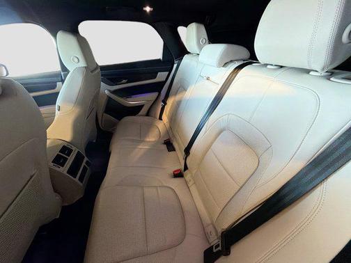 2023 Jaguar F-PACE R-Dynamic S P400 AWD Automatic
