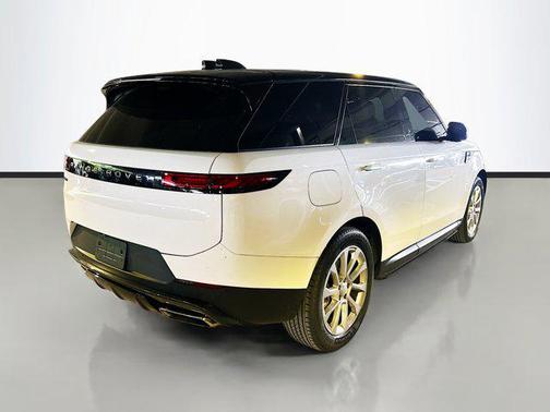 2024 Land Rover Range Rover Sport SE