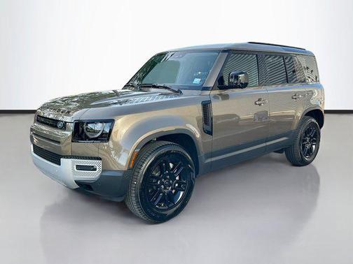 2025 Land Rover Defender 110 P300