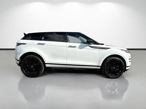 2026 Land Rover Range Rover Evoque Dynamic SE