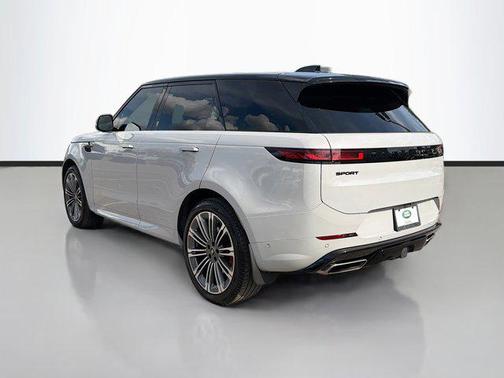 2024 Land Rover Range Rover Sport SE