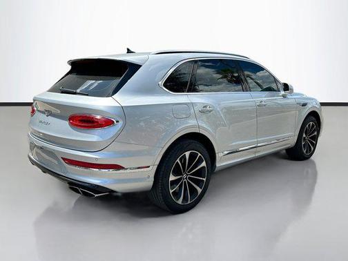 2021 Bentley Bentayga V8