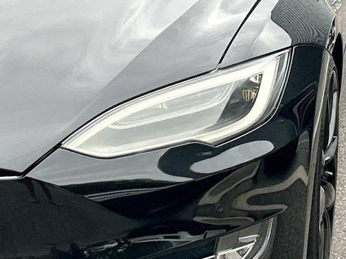 2018 Tesla Model S 75D