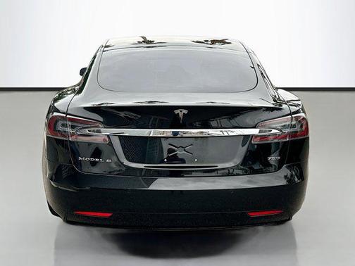 2018 Tesla Model S 75D