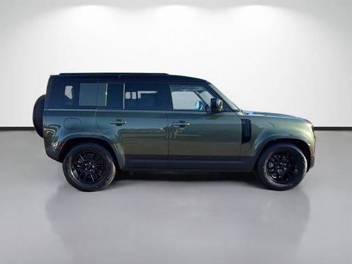 2026 Land Rover Defender P300 S