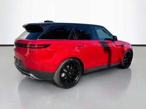 2025 Land Rover Range Rover Sport SE