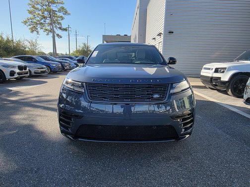 2026 Land Rover Range Rover Velar P250 SE R-Dynamic