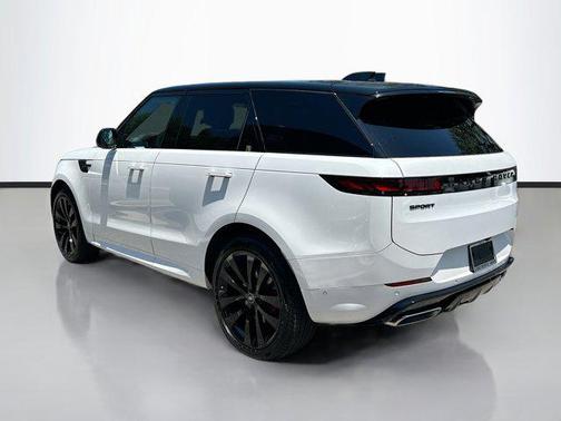 2025 Land Rover Range Rover Sport SE