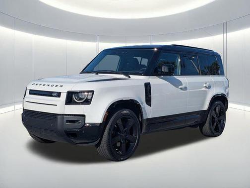 Fuji White 2026 Land Rover Defender P400 X-Dynamic SE