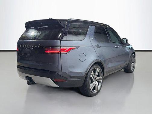 2026 Land Rover Discovery Gemini Edition