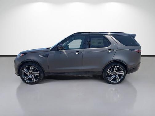 Charente Grey Premium Metallic 2026 Land Rover Discovery Tempest Edition