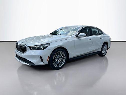 2024 BMW 530 i