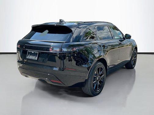 2026 Land Rover Range Rover Velar P400 Dynamic SE