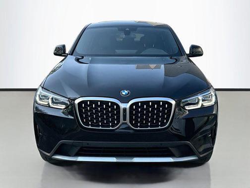 2024 BMW X4 xDrive30i