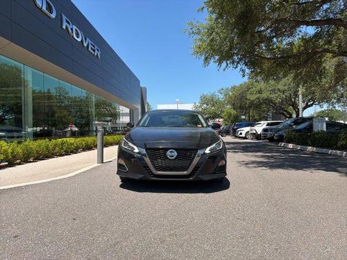 Super Black 2019 Nissan Altima 2.5 SR