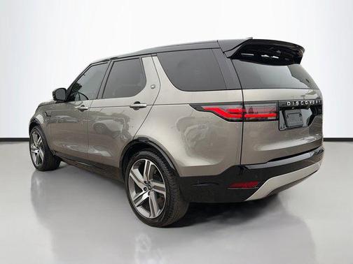 2025 Land Rover Discovery P360 Metropolitan Edition