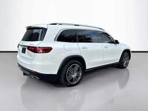 2024 Mercedes-Benz GLS 450 4MATIC