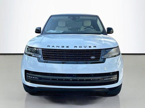 2025 Land Rover Range Rover P530 SE 7 Seat