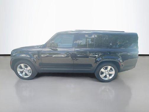 2024 Land Rover Defender 130 P400 S