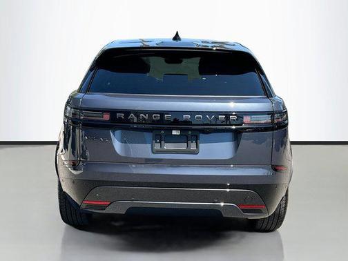 2026 Land Rover Range Rover Velar P400 Dynamic SE