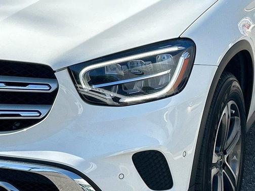 2021 Mercedes-Benz GLC 300 Base