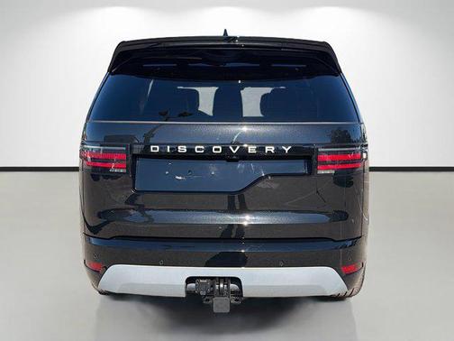 2026 Land Rover Discovery Gemini Edition