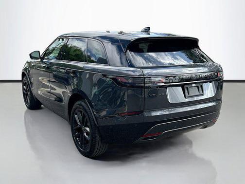 2026 Land Rover Range Rover Velar P250 SE R-Dynamic