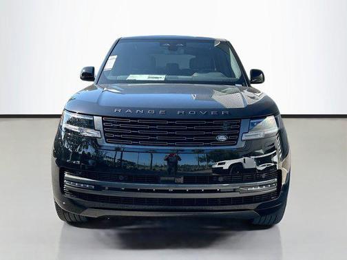 2025 Land Rover Range Rover P400 SE