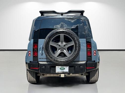 Blue Metallic 2024 Land Rover Defender 110 P400 X-Dynamic SE
