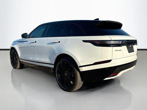 2026 Land Rover Range Rover Velar P250 SE R-Dynamic