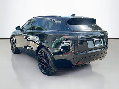 2026 Land Rover Range Rover Velar P250 SE R-Dynamic