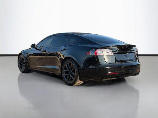 2021 Tesla Model S Plaid