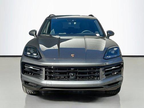 2024 Porsche Cayenne Base