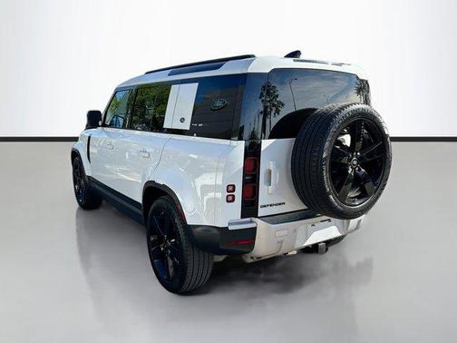 2020 Land Rover Defender 110 HSE