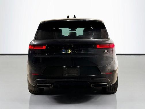 2023 Land Rover Range Rover Sport SE