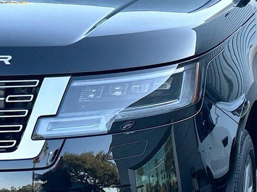 2025 Land Rover Range Rover P530 SE