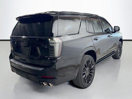 2025 Chevrolet Tahoe 4WD High Country