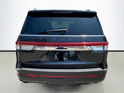 2024 Lincoln Navigator Black Label