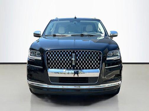 2024 Lincoln Navigator Black Label