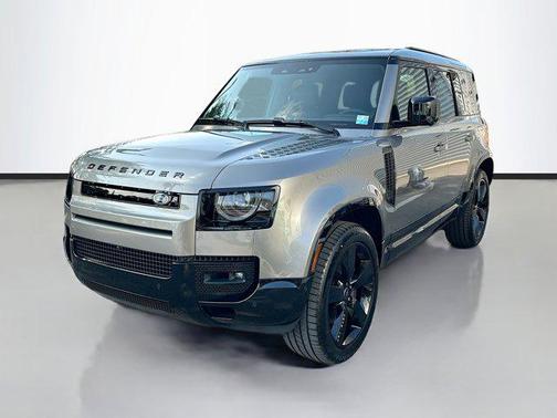 2025 Land Rover Defender 110 P400 X-Dynamic SE