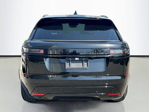 2025 Land Rover Range Rover Velar P250 SE R-Dynamic