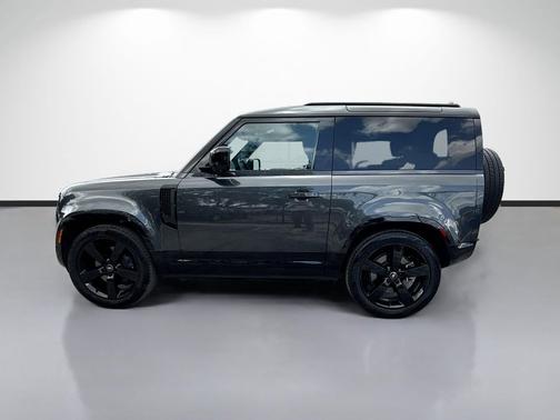 Carpathian Grey Premium Metallic 2025 Land Rover Defender 90 P400 X-Dynamic SE