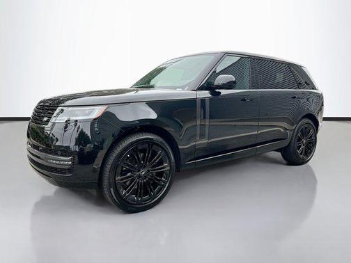 2025 Land Rover Range Rover P400 SE 7 Seat