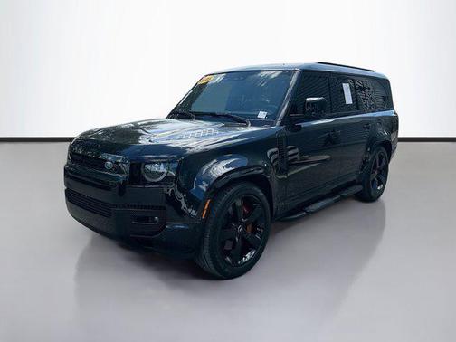 2025 Land Rover Defender 130 P400 X