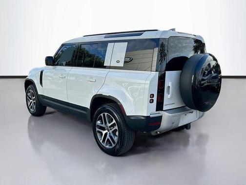 2024 Land Rover Defender 110 P400 S