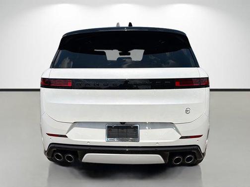 Ostuni Pearl White Premium Metallic 2026 Land Rover Range Rover Sport P635 SV