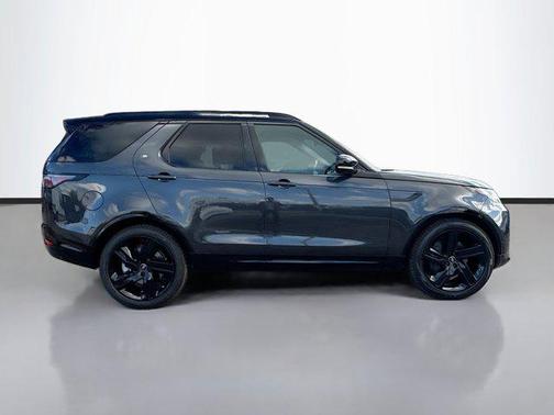 2026 Land Rover Discovery Gemini Edition