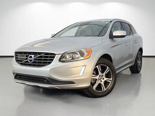 2015 Volvo XC60 T6 Platinum
